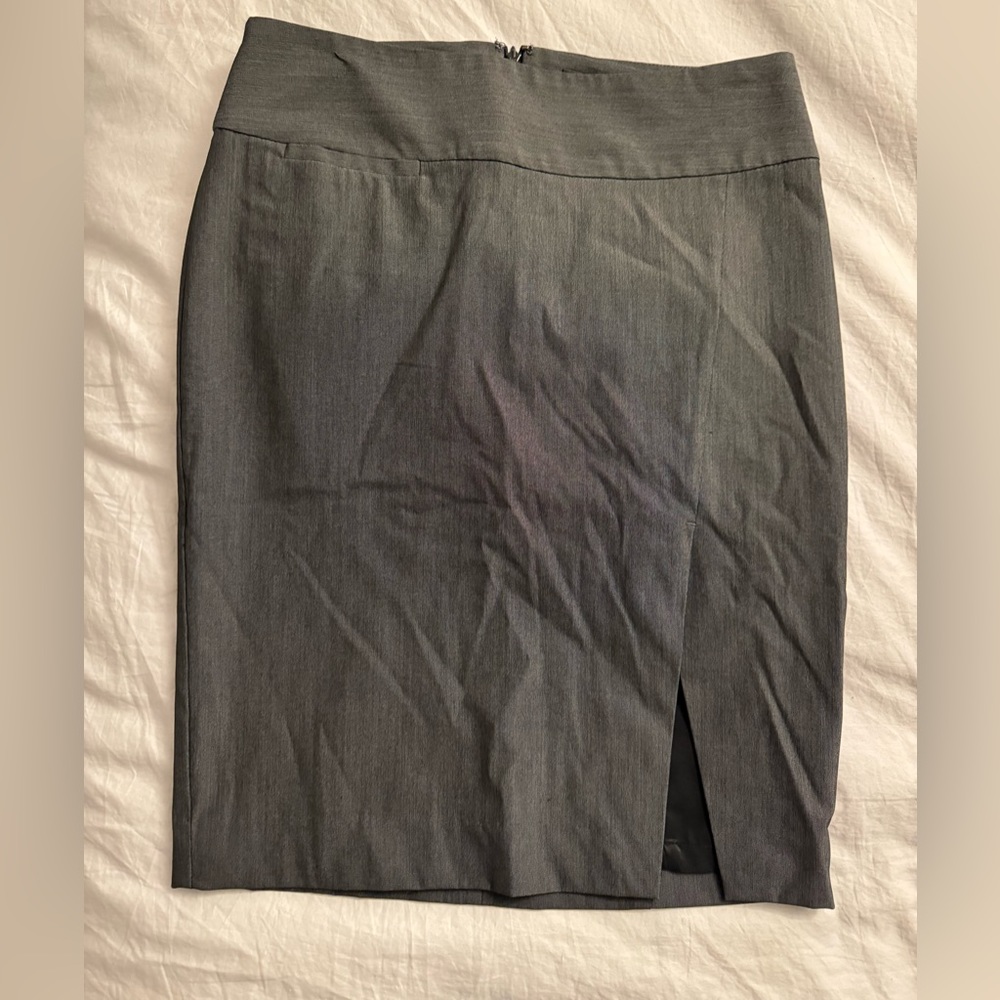 Express gray skirt